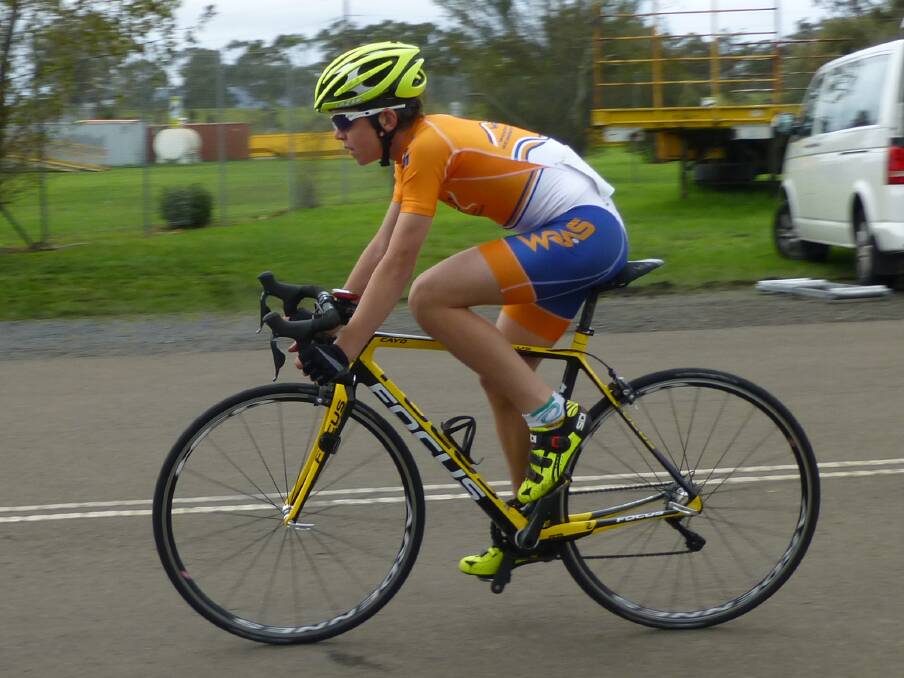 Young Dubbo rider Luke Ensor finished third in the Western NSW B-grade road championships.