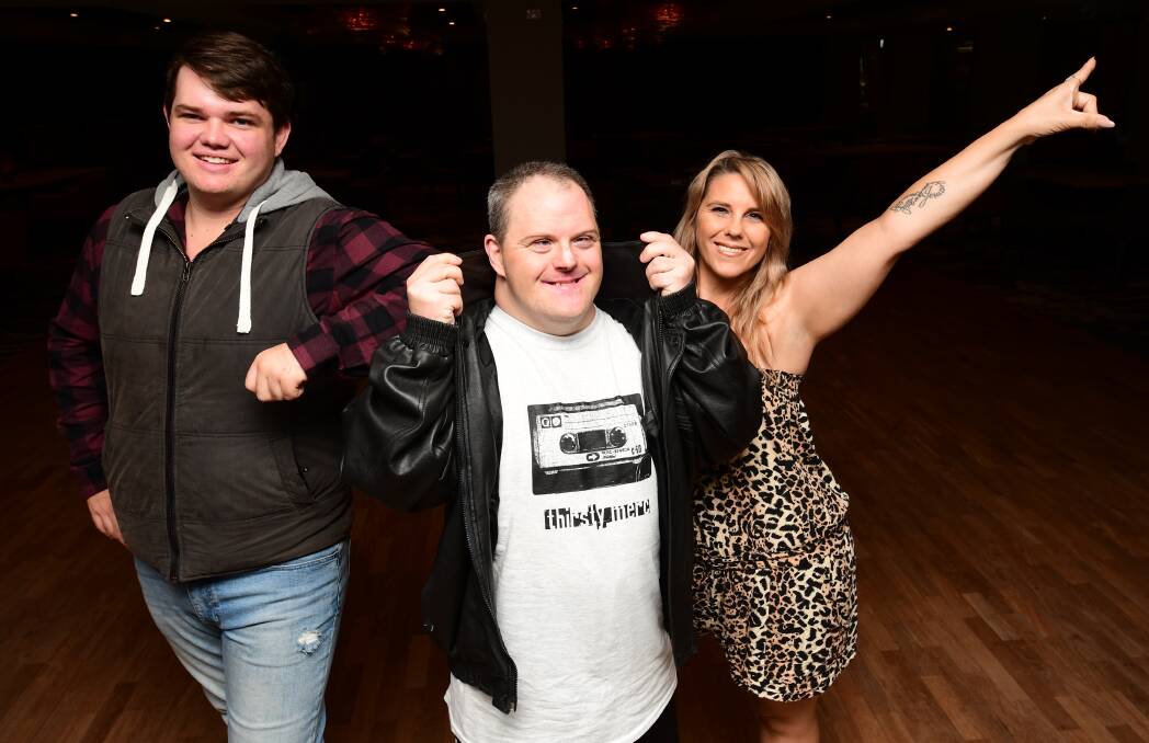 MOVES LIKE JAGGER: Star Lincoln Ross (middle) will be dancing with Trent Hazel and Tracy Hanna for a good cause. Photo: BELINDA SOOLE