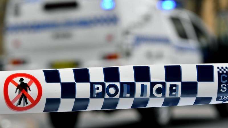 Teens arrested after allegedly stealing $2000 in shoes from Dubbo business