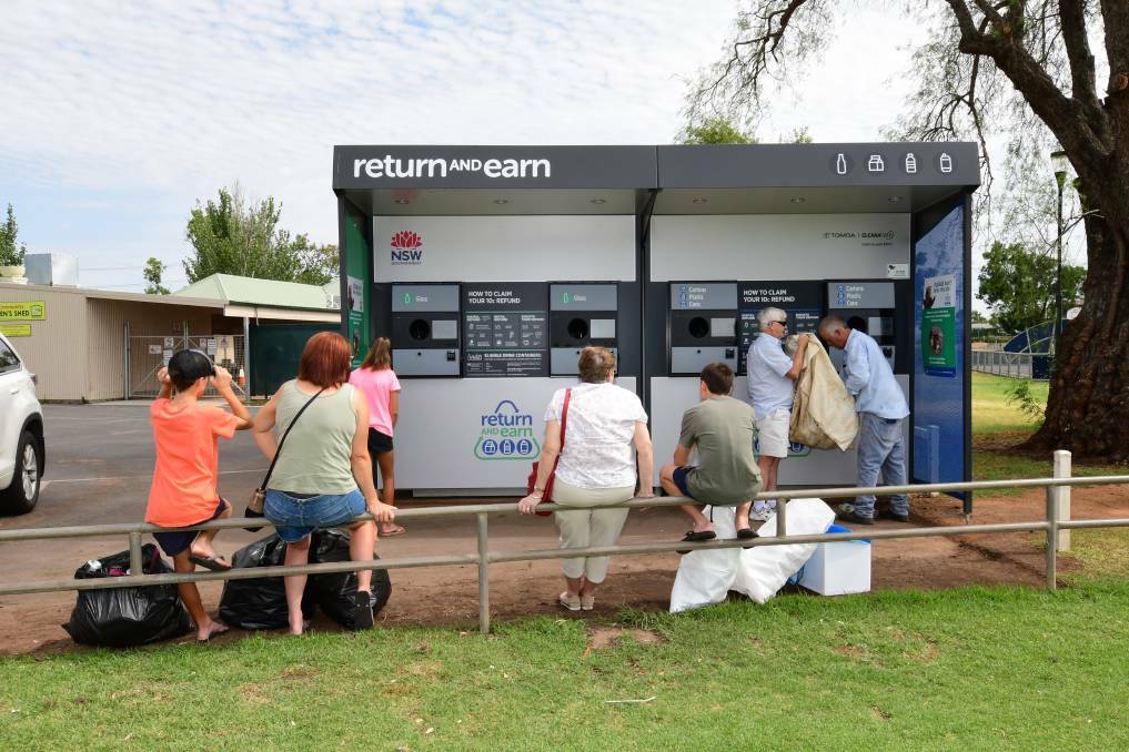 EARNING ITS KEEP: The Return and Earn reverse vending machines in Dubbo are well-utilised. Photo: BELINDA SOOLE