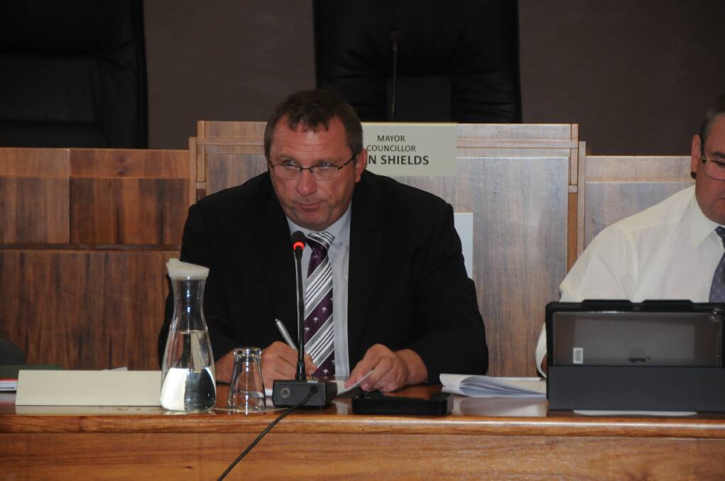 RESULTS: Dubbo councillor Greg Mohr said he wants an option that will reduce traffic congestion. Photo: ORLANDER RUMING