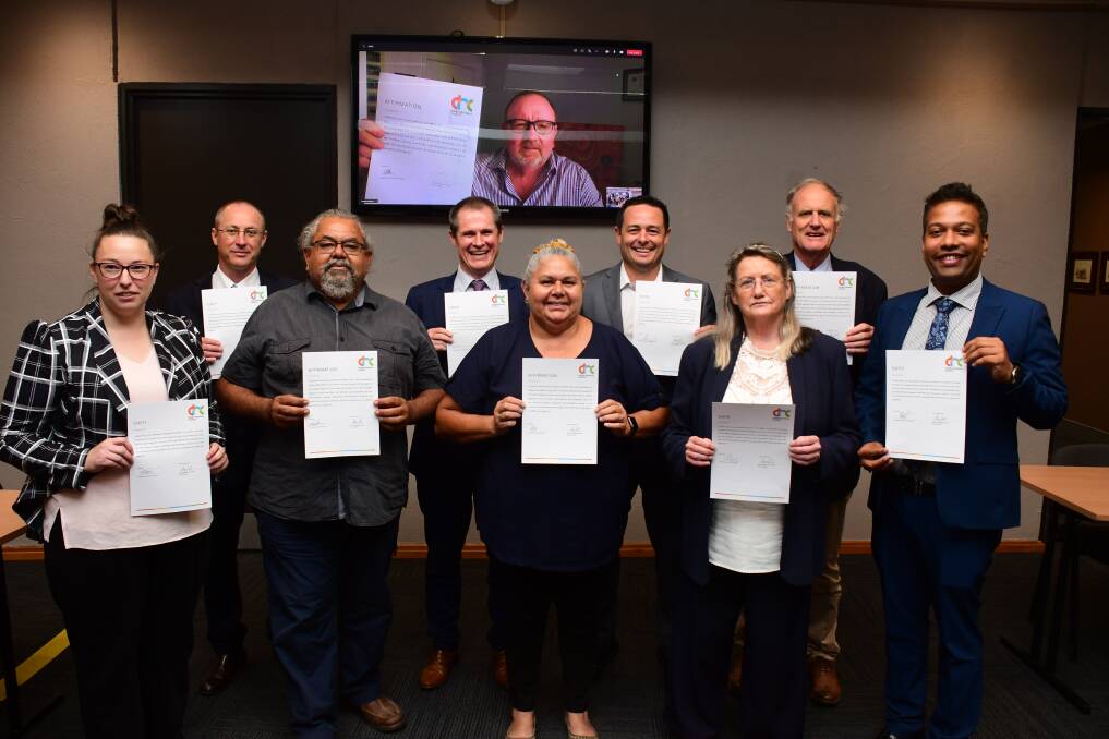 OFFICIAL: The new Dubbo Regional councillors were officially sworn in on Thursday. Picture: AMY McINTYRE