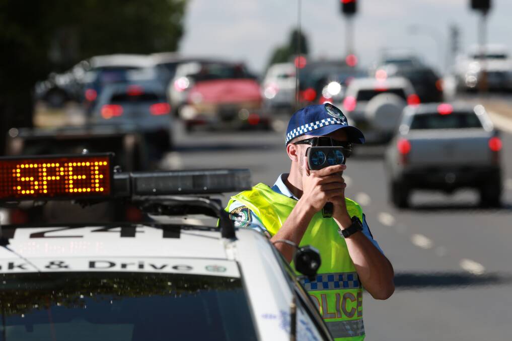 IN OUR SIGHTS: Hundreds of Central West drivers may have been caught speeding this festive period, but overall police have praised motorists for sticking to the road rules. Photo: PHIL BLATCH