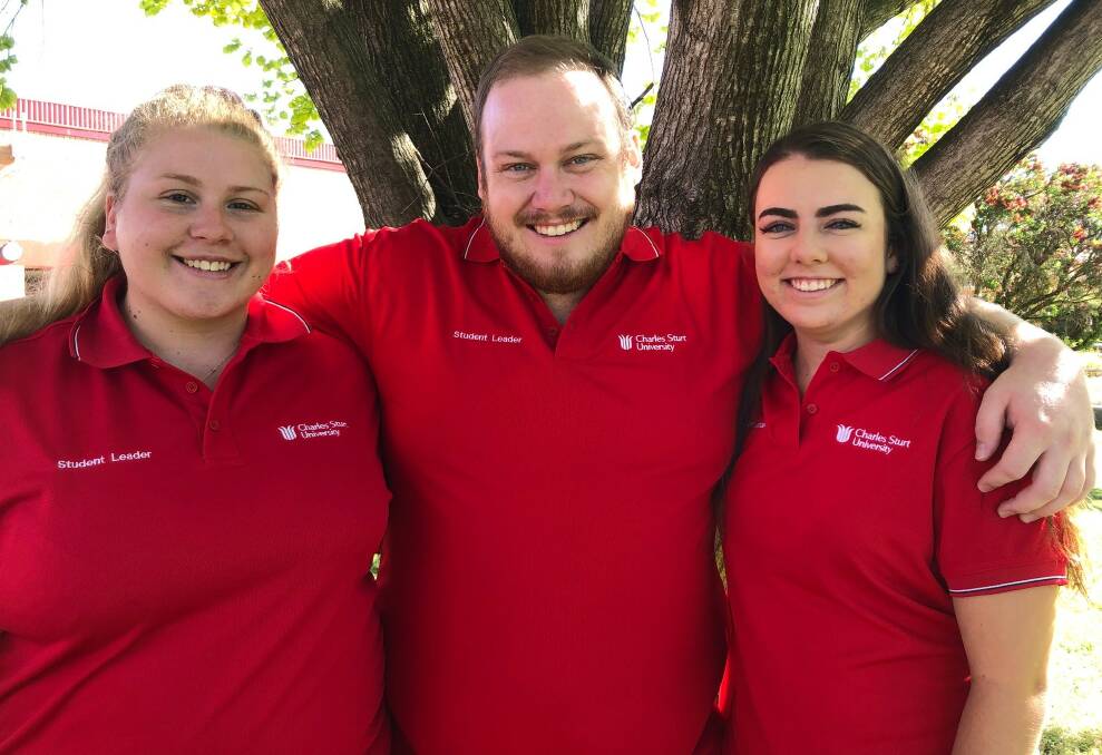 WELCOME: Charles Sturt Universtiy orientation leaders Lizzie Butts, Benjiman Davis and Courtney Smith are ready to welcome hundreds of new students to the region. Photo: SUPPIED 021519csu4