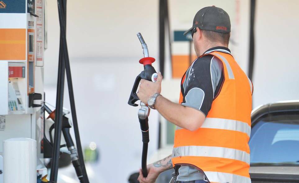 STILL HIGH: The cheapest regular unleaded fuel on offer in Dubbo at lunchtime on Thursday was 134.9 cents a litre which was well above the NSW average of 129.7. Photo: FILE