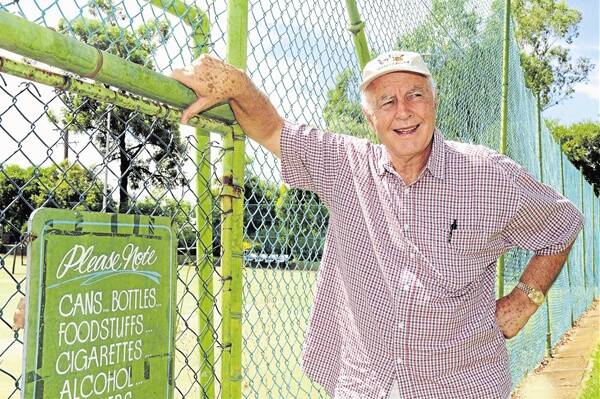 Five time Wimbledon champ Bob Hewitt in Dubbo yesterday at Paramount Tennis Club, Elston Park, where he used to play when growing up.