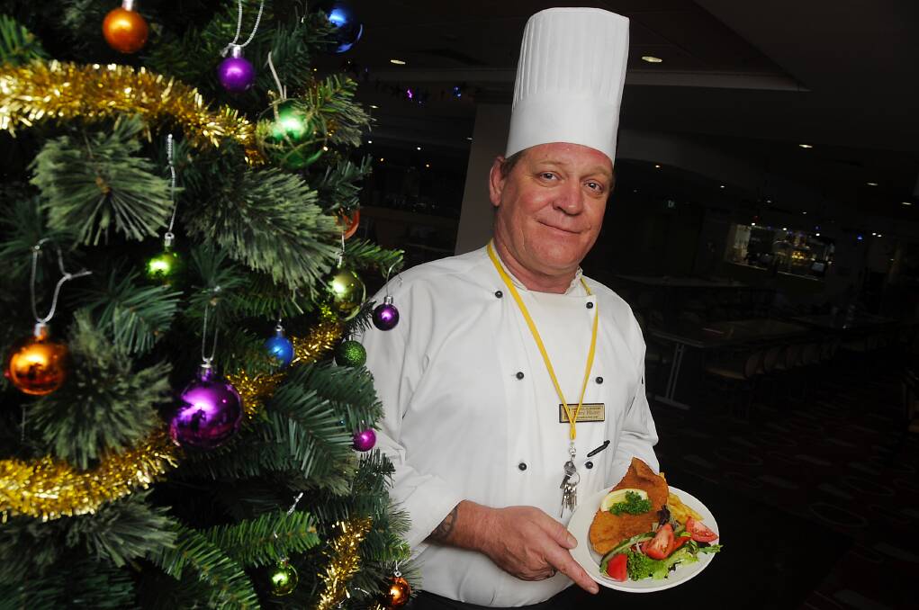 Dubbo RSL Club executive chef Tony Blaze will be cooking up a storm for the family on Christmas Day 
. 	Photo: BELINDA SOOLE