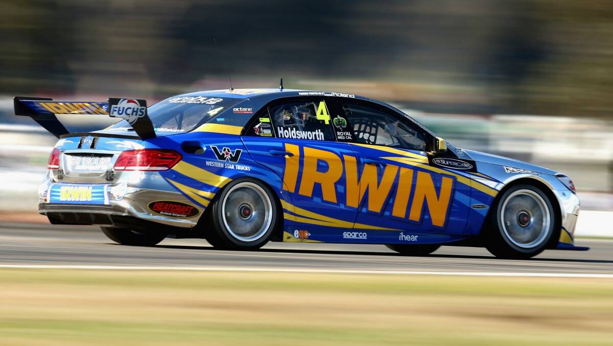 The Erebus Motorsport team head to Mount Panorama for the 2013 Bathurst 1000. 