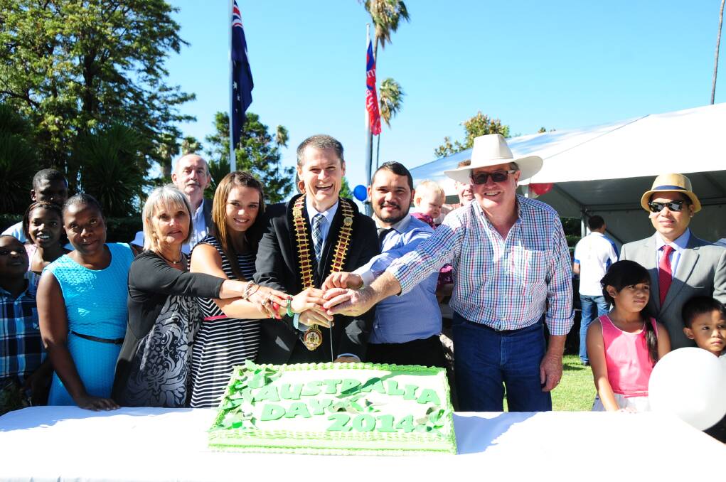 Australia Day award winners and new Australian citizens with Dubbo mayor Mathew Dickerson.