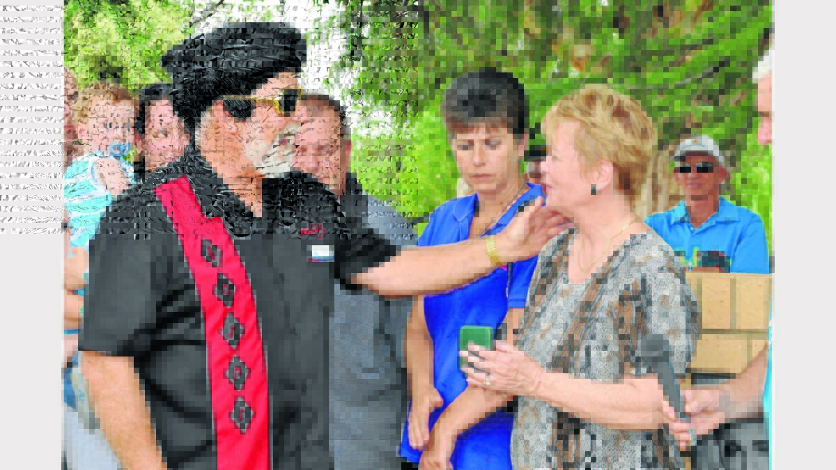 Popular Australian music critic, journalist, and presenter, Ian ‘Molly’ Meldrum was added to the Elvis Wall of Fame this afternoon as part of the celebration of the 22nd annual Parkes Elvis Festival. Pictured are scenes from the unveiling. Photos: Barbara Reeves